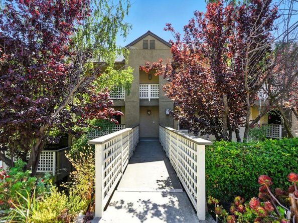 715 Heath Court 388, Hayward CA 94544