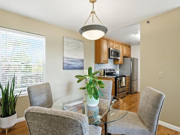 715 Heath Court 388, Hayward CA 94544