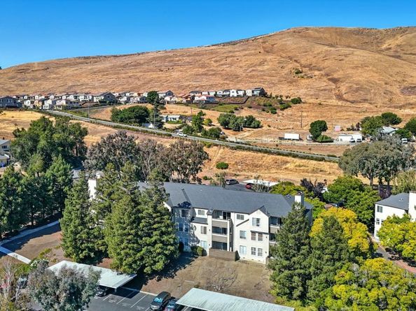 715 Heath Court 388, Hayward CA 94544