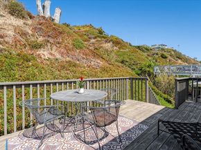 617 Beach Drive, Aptos CA 95003