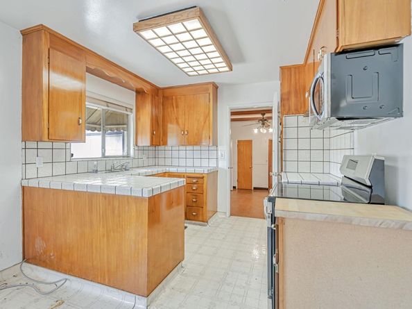 390 Lawndale Avenue, Campbell CA 95008