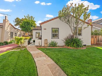 1071 Merle Avenue