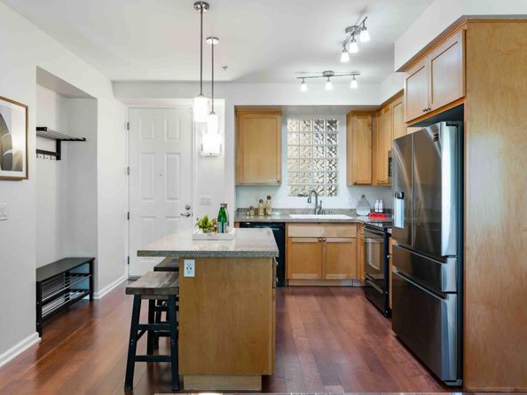 800 N 8th Street 207, San Jose CA 95112
