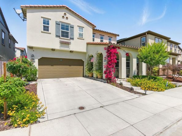 1571 Castlewood Place, Gilroy CA 95020