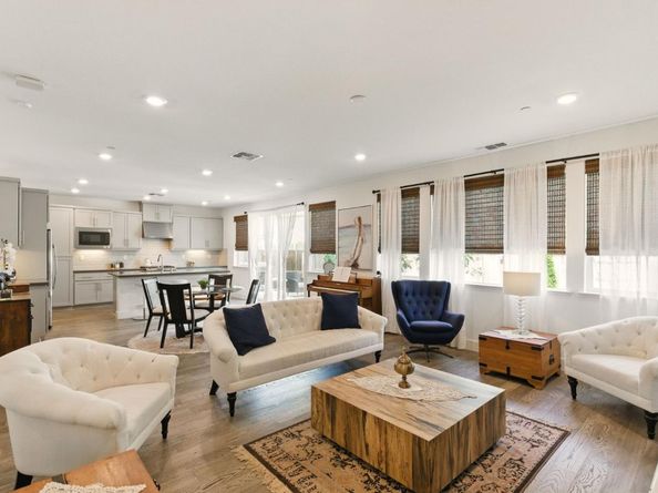 1571 Castlewood Place, Gilroy CA 95020