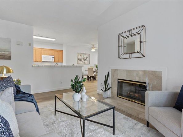 250 Santa Fe Terrace 209, Sunnyvale CA 94085