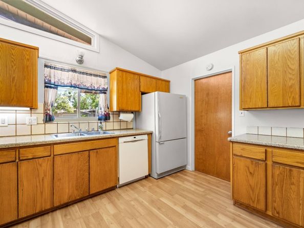 1115 N P Street, Livermore CA 94551