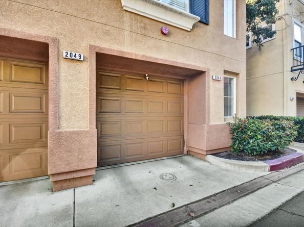 2043 Sonador Commons, San Jose CA 95128