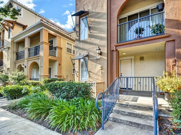 2043 Sonador Commons, San Jose CA 95128