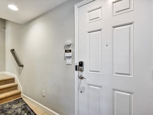 2043 Sonador Commons, San Jose CA 95128