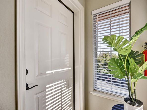 2043 Sonador Commons, San Jose CA 95128
