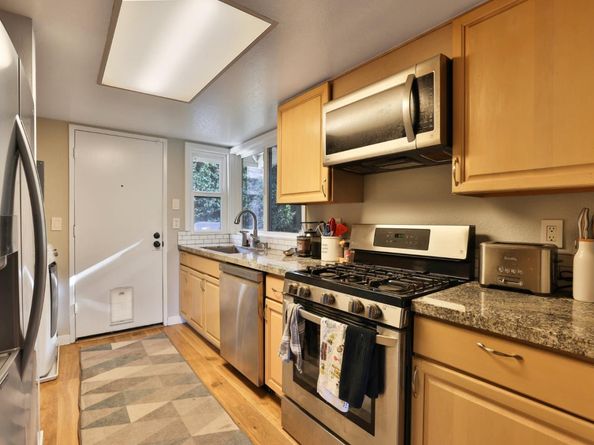 1515 Rhinecliff Way, San Jose CA 95126