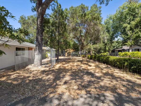 14835 Farwell Avenue, Saratoga CA 95070