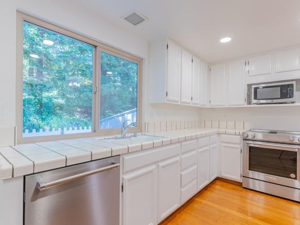 6 Havenridge Court, San Mateo CA 94402