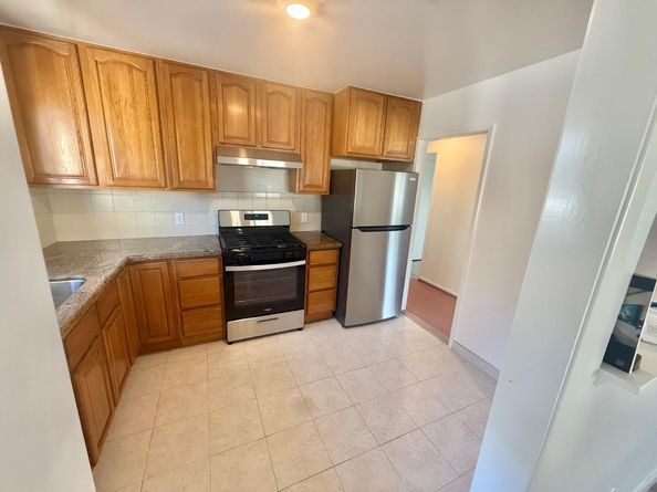 3981 Pacific Heights Boulevard, San Bruno CA 94066
