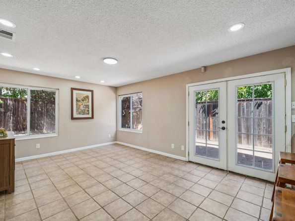 6251 Quartz Place, Newark CA 94560