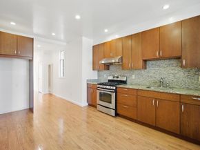126 Lisbon Street, San Francisco CA 94112