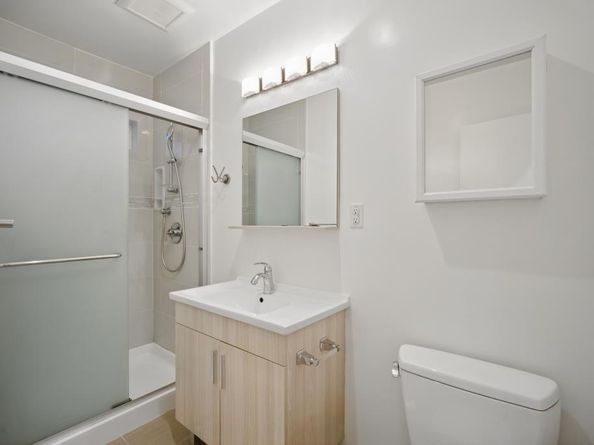 126 Lisbon Street, San Francisco CA 94112