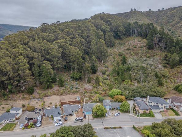 1451 Perez Drive, Pacifica CA 94044