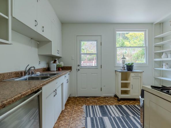 1451 Perez Drive, Pacifica CA 94044