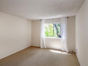 1121 Douglas Avenue 201, Burlingame CA 94010