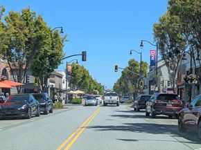 1121 Douglas Avenue 201, Burlingame CA 94010