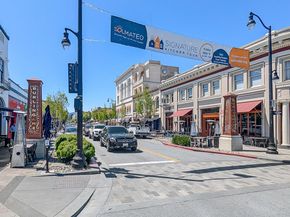 1121 Douglas Avenue 201, Burlingame CA 94010
