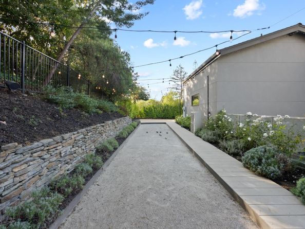 26960 Orchard Hill Lane, Los Altos Hills CA 94022