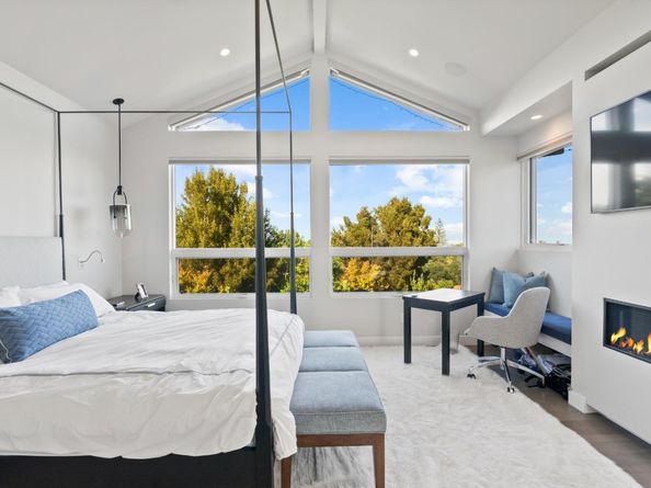 26960 Orchard Hill Lane, Los Altos Hills CA 94022