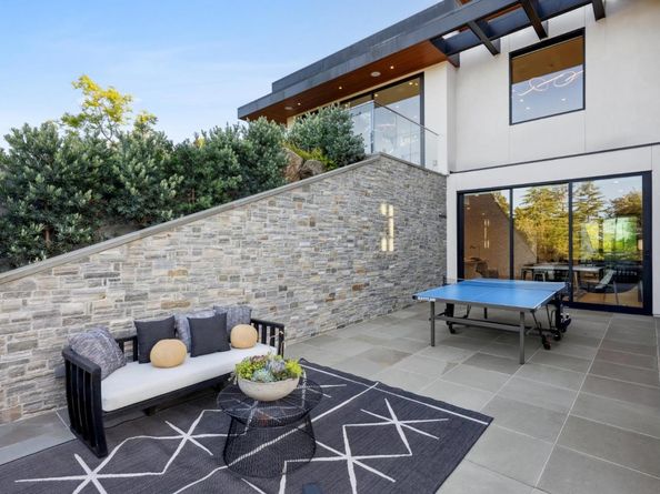 855 Darrell Road, Hillsborough CA 94010