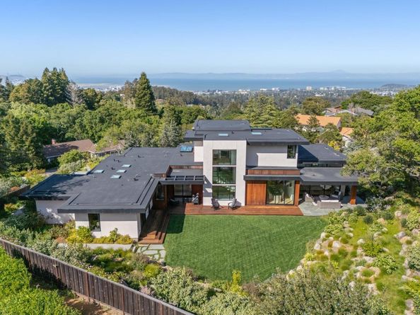 855 Darrell Road, Hillsborough CA 94010