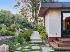 855 Darrell Road, Hillsborough CA 94010