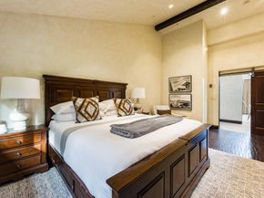 40 Tagus Court, Portola Valley CA 94028