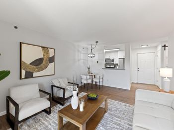 685 Dartmore Lane