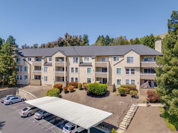 685 Dartmore Lane 165, Hayward CA 94544