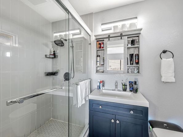 1247 Benedict Court, San Leandro CA 94577