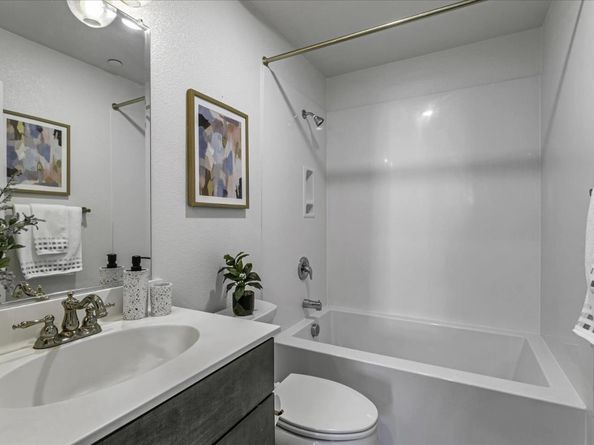 202 Agustin Narvaez Street 2, San Jose CA 95136