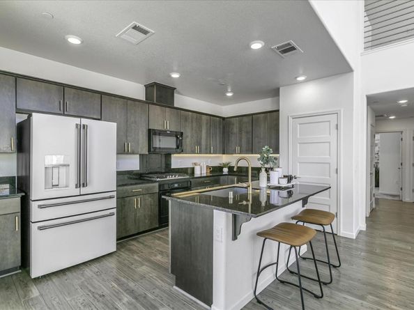 202 Agustin Narvaez Street 2, San Jose CA 95136