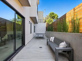 1127 Hillslope Place, Los Altos CA 94024