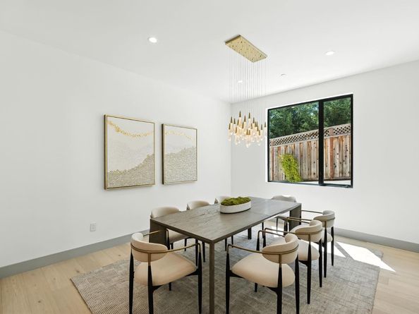 1127 Hillslope Place, Los Altos CA 94024