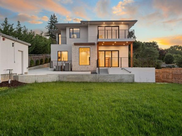 1127 Hillslope Place, Los Altos CA 94024