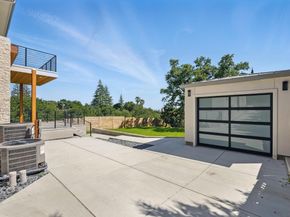 1127 Hillslope Place, Los Altos CA 94024