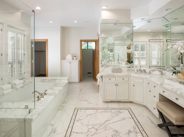 699 Manresa Lane, Los Altos CA 94022