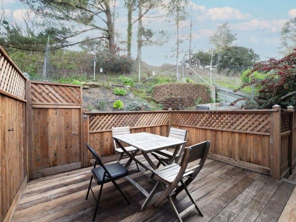 472 Lewis Lane, Pacifica CA 94044