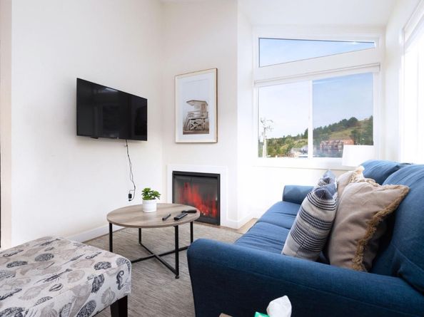 472 Lewis Lane, Pacifica CA 94044