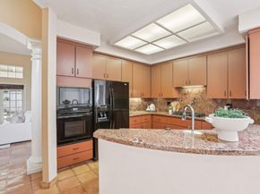 801 Rebecca Privada, Mountain View CA 94040