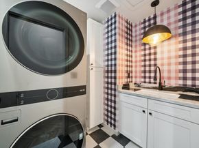 215 Lauella Court, Mountain View CA 94041