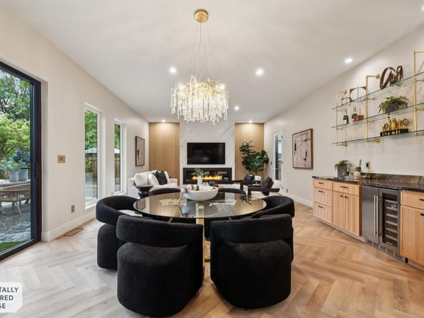 215 Lauella Court, Mountain View CA 94041