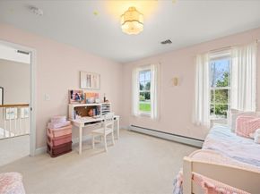 1 Quequechan Cir, Lakeville MA 02347
