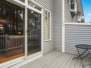 914 Sherwood Forest Lane 914, Saugus MA 01906